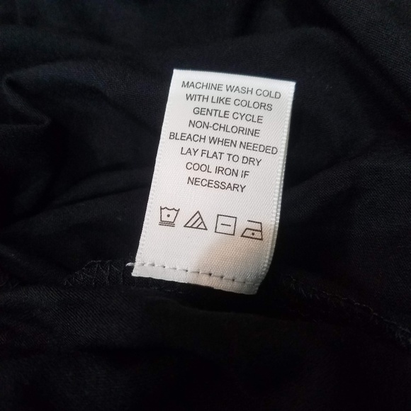 Max Studio Size XS Therese Black Off The Shoulder Top - Picture 6 of 6